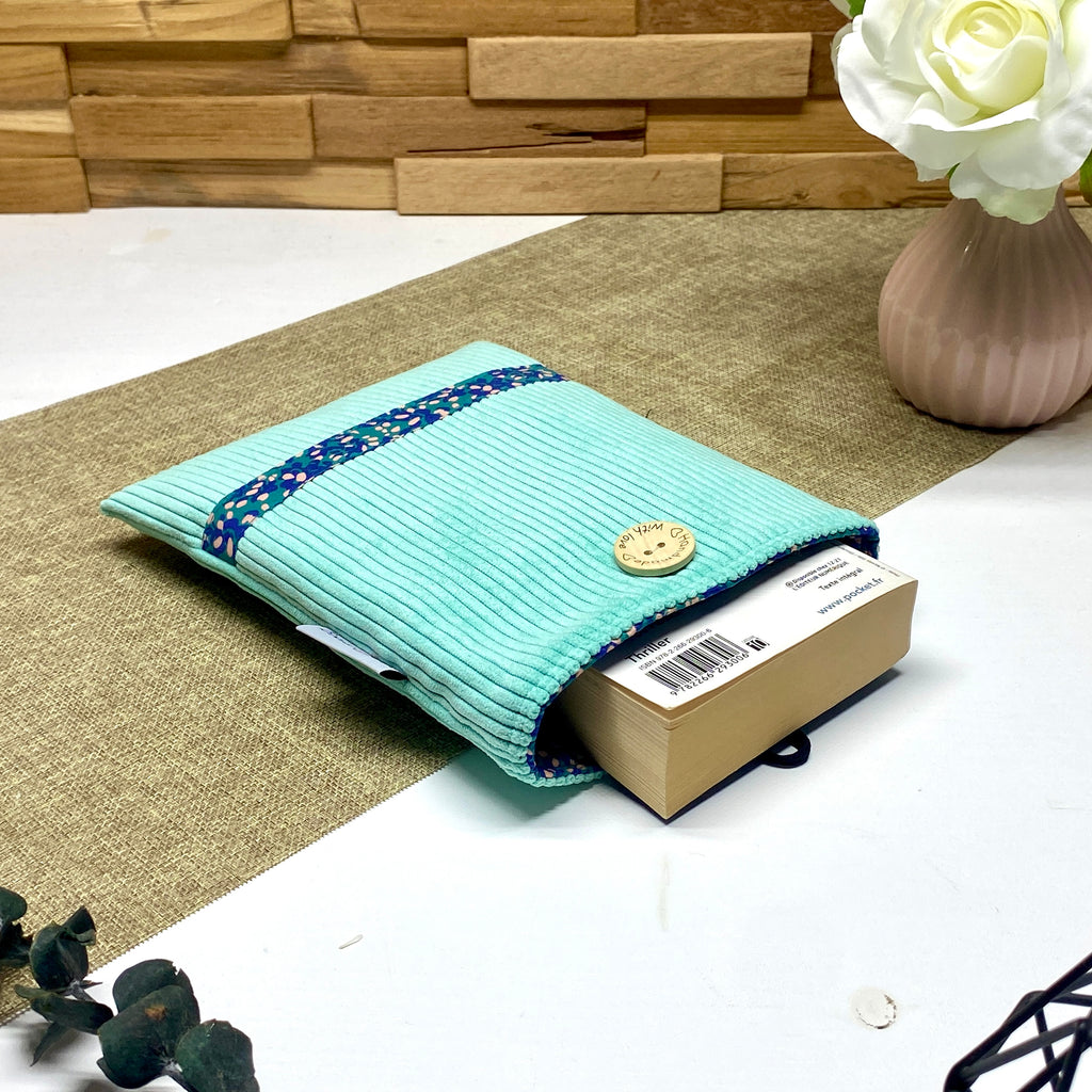 Pochette à livre de poche - Velours vert clair