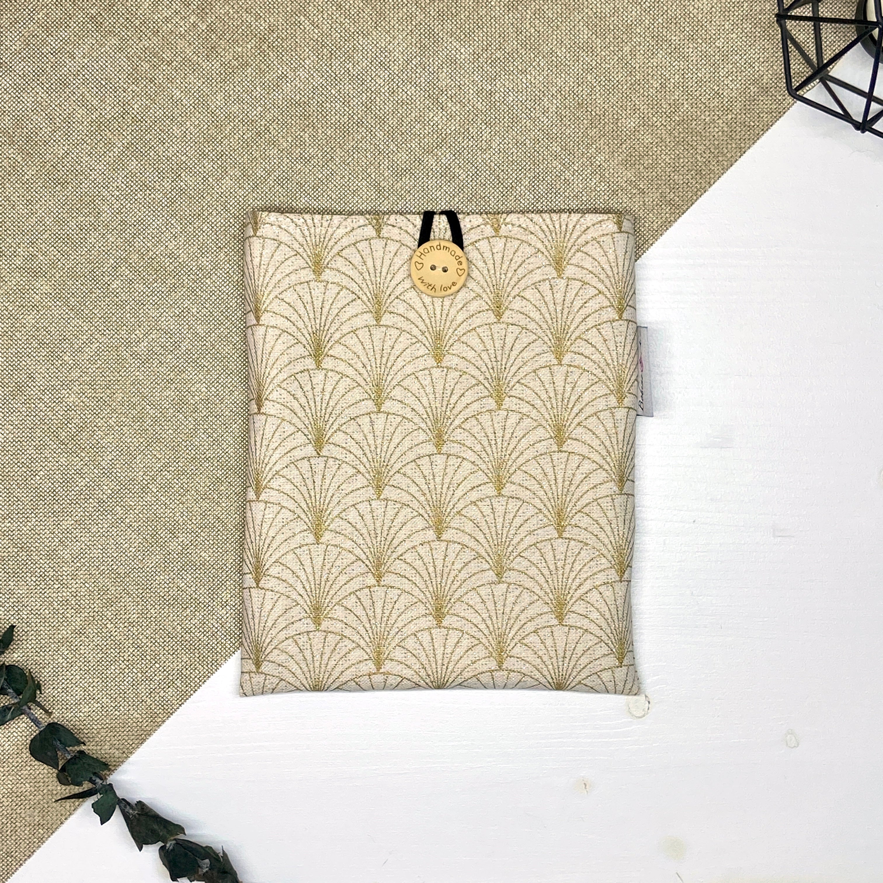 Pochette à livre de poche - Graphique or