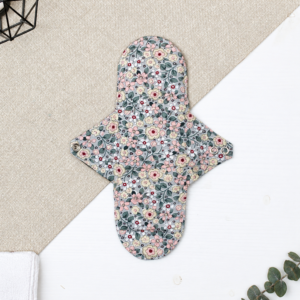 Serviette hygiénique lavable réutilisable en tissu - Fleur
