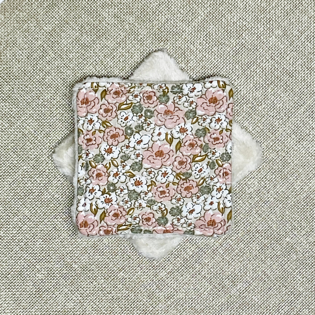 Lingette "Sans produit" - Fleur pastel