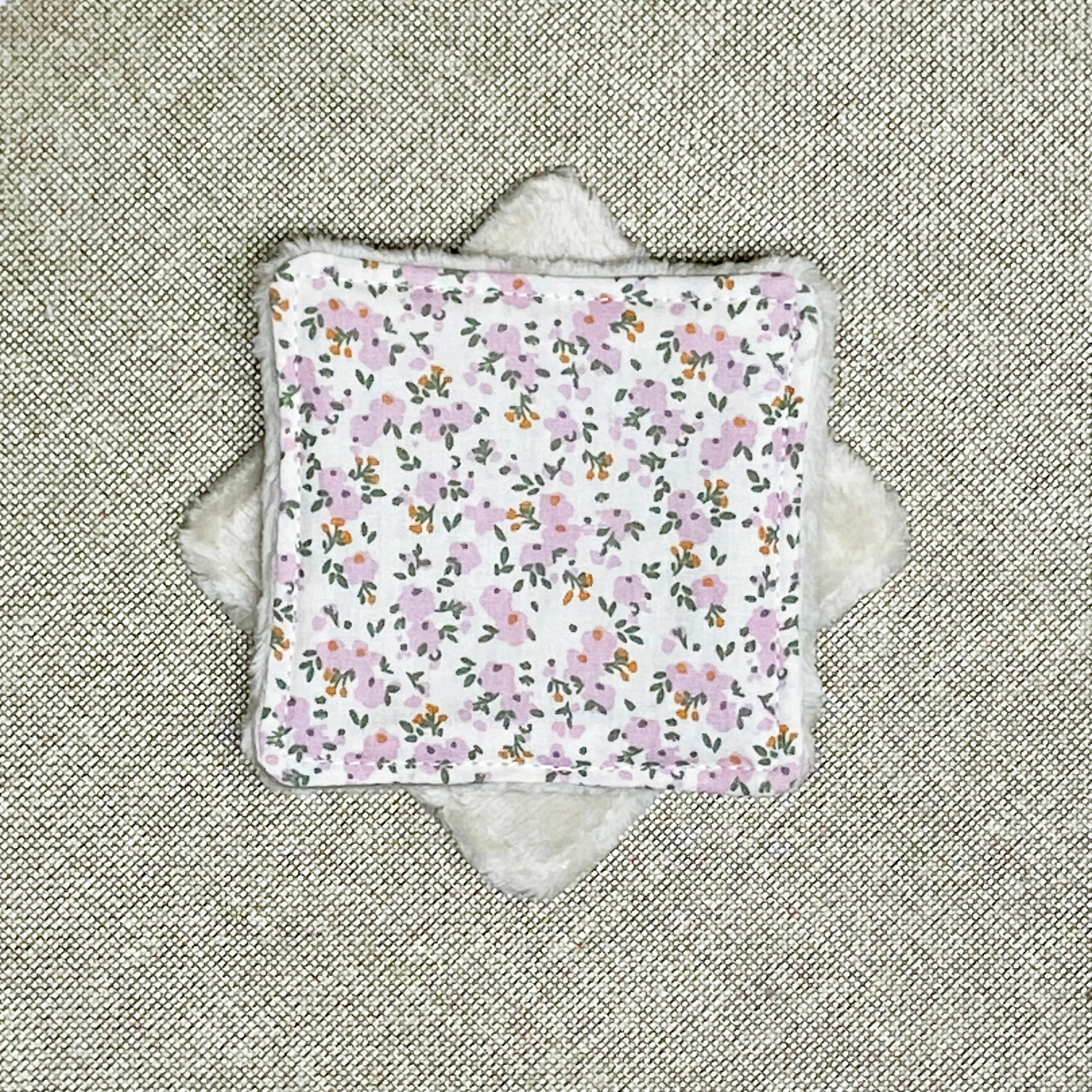 Lingette "Sans produit" - Fleur rose