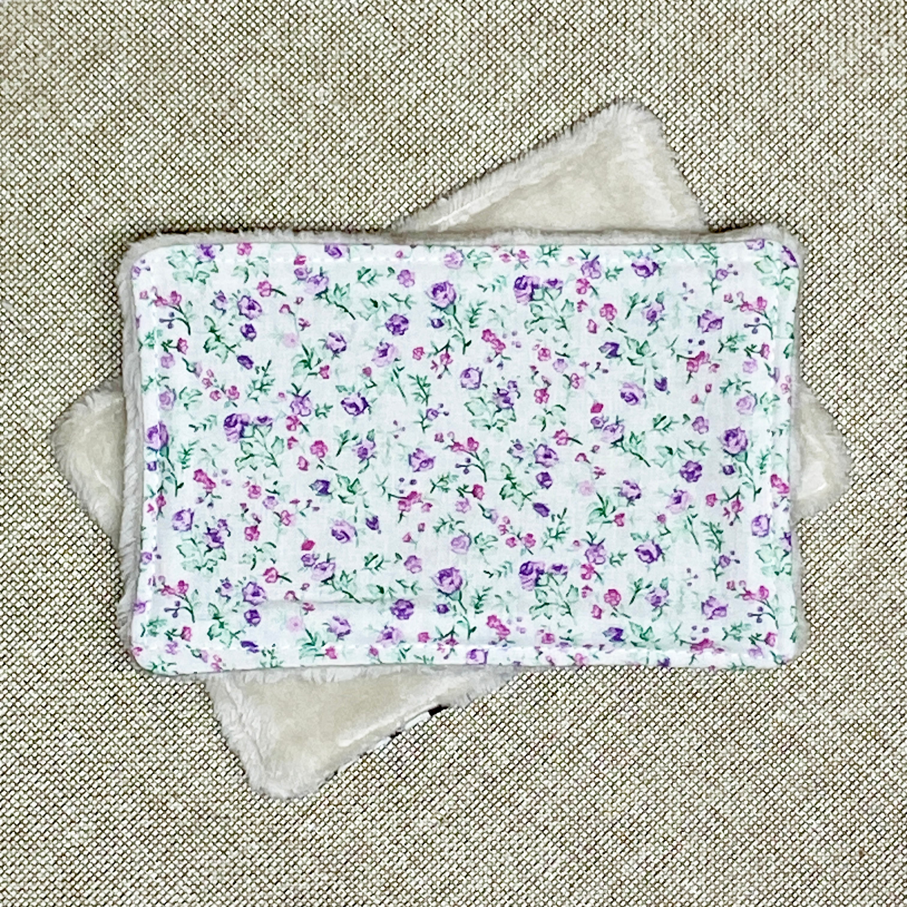 Lingette "Sans produit" - Fleur violette