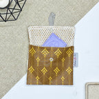 Porte-savon nomade imperméable marron pour savon solide fabriqué en France