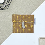 Porte-savon nomade marron fermé en tissu imperméable pour savon solide