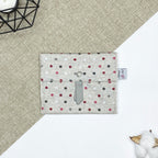 Porte-savon nomade à pois fermé en tissu imperméable pour savon solide