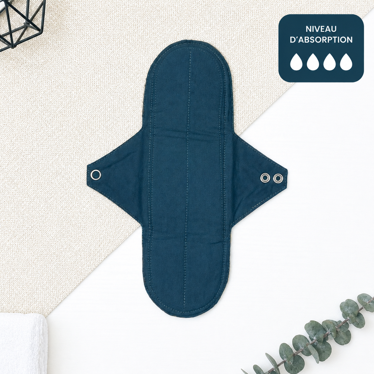 Serviette hygiénique lavable de nuit à très forte absorption, niveau 4 gouttes, protection périodique réutilisable adaptée aux flux très abondants et aux nuits.
